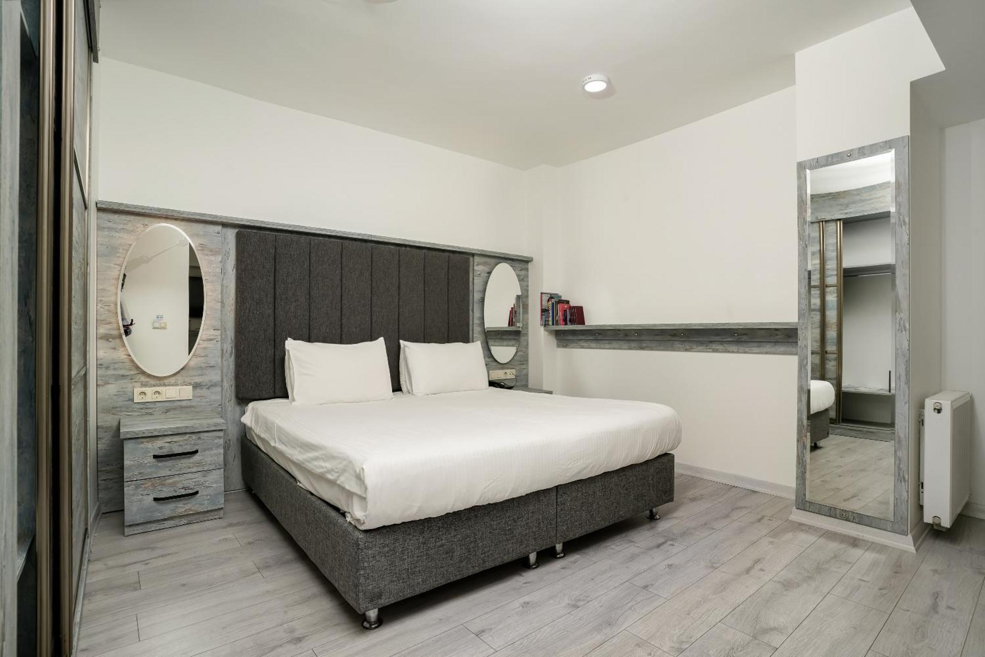 Faros Hotel Taksim-Special Category Istanbul Bagian luar foto