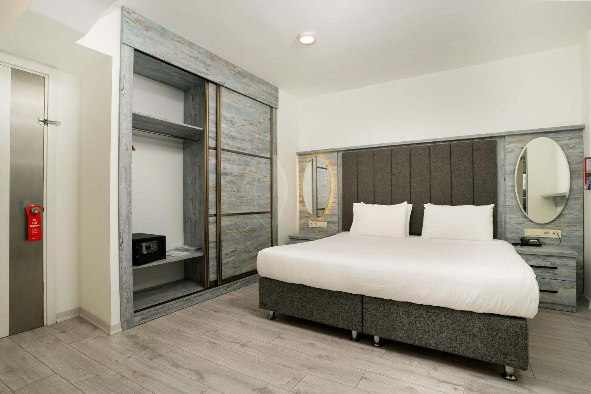Faros Hotel Taksim-Special Category Istanbul Bagian luar foto