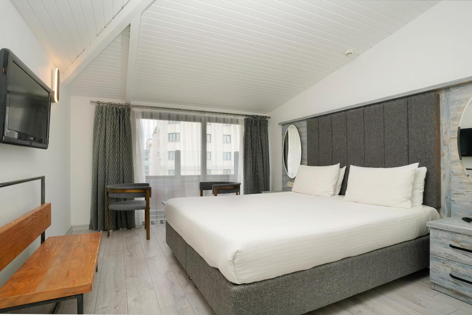 Faros Hotel Taksim-Special Category Istanbul Bagian luar foto