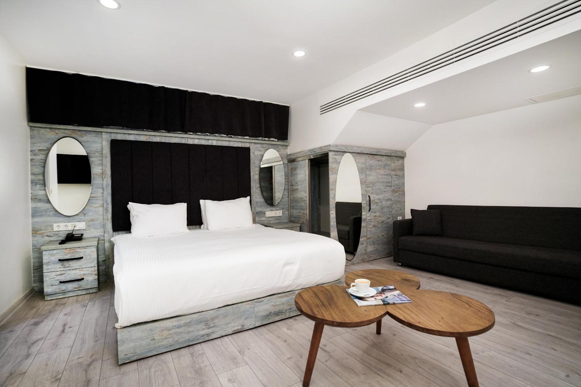 Faros Hotel Taksim-Special Category Istanbul Bagian luar foto