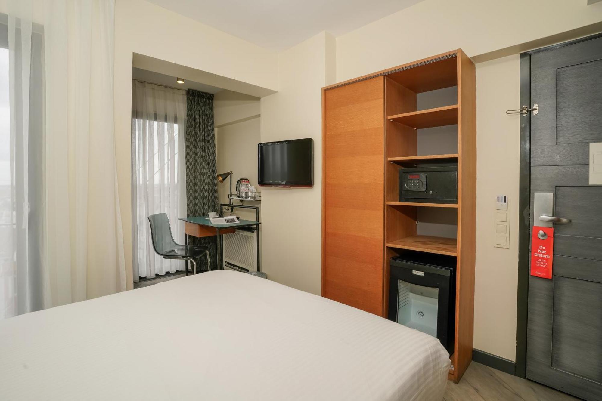 Faros Hotel Taksim-Special Category Istanbul Bagian luar foto