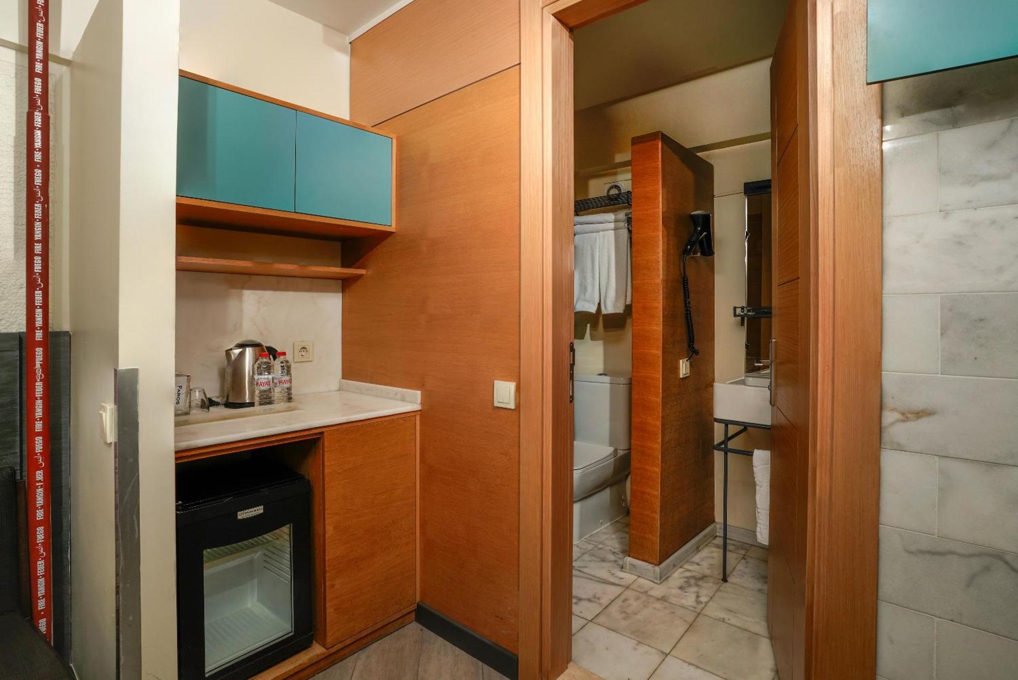 Faros Hotel Taksim-Special Category Istanbul Bagian luar foto