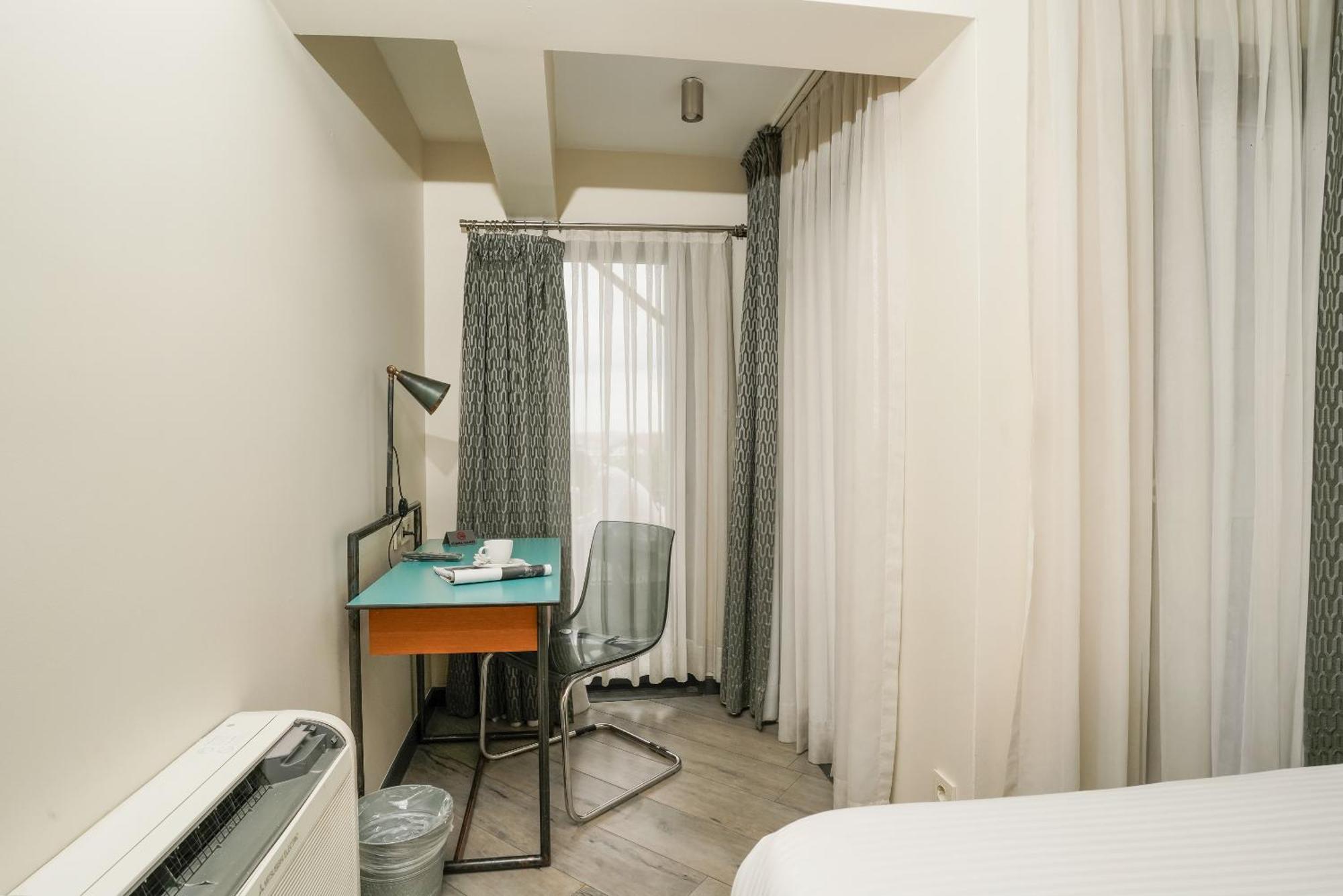 Faros Hotel Taksim-Special Category Istanbul Bagian luar foto